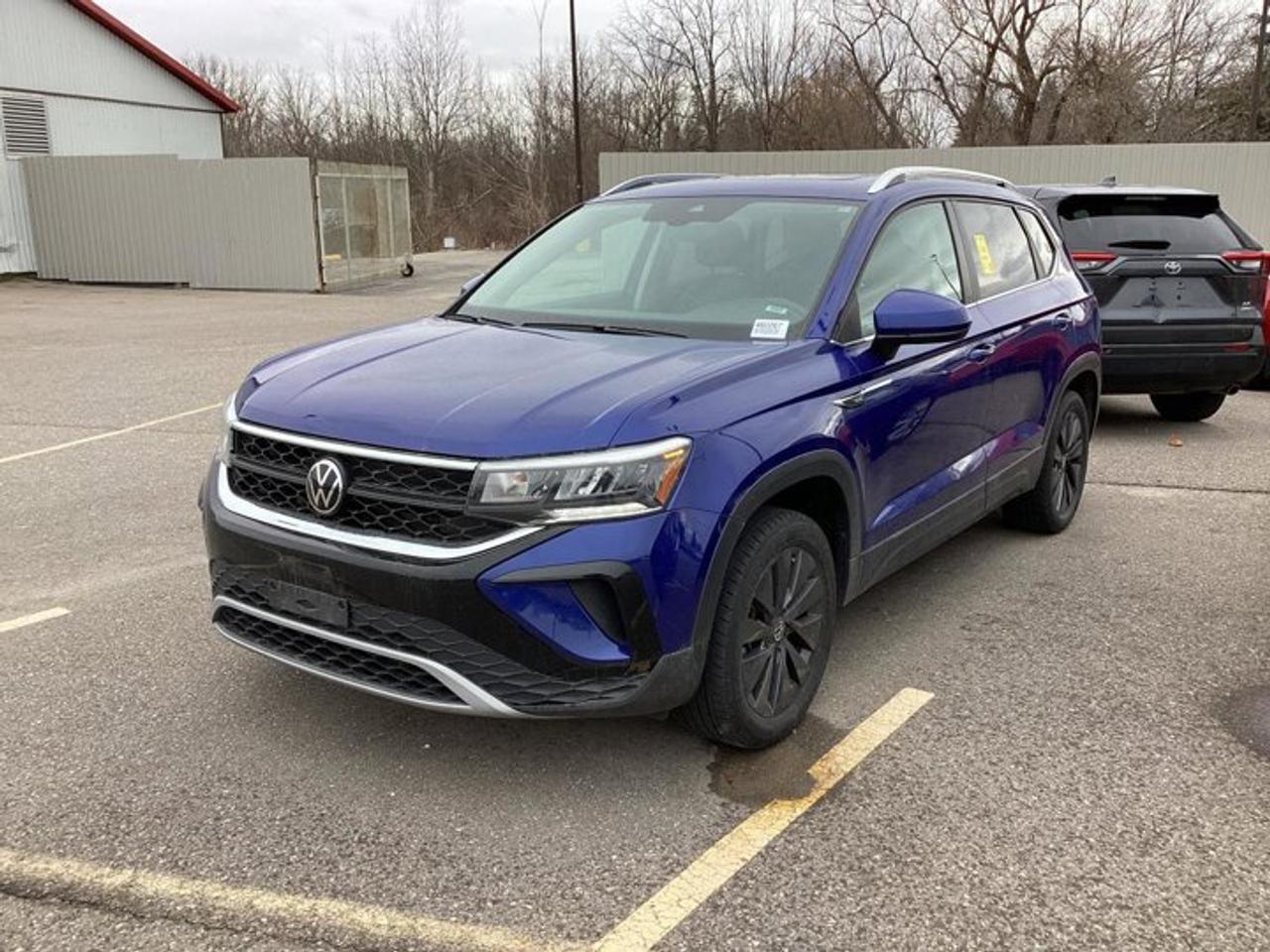 2024 Volkswagen Taos Comfortline FWD | Heated Steering | No accidents Photo