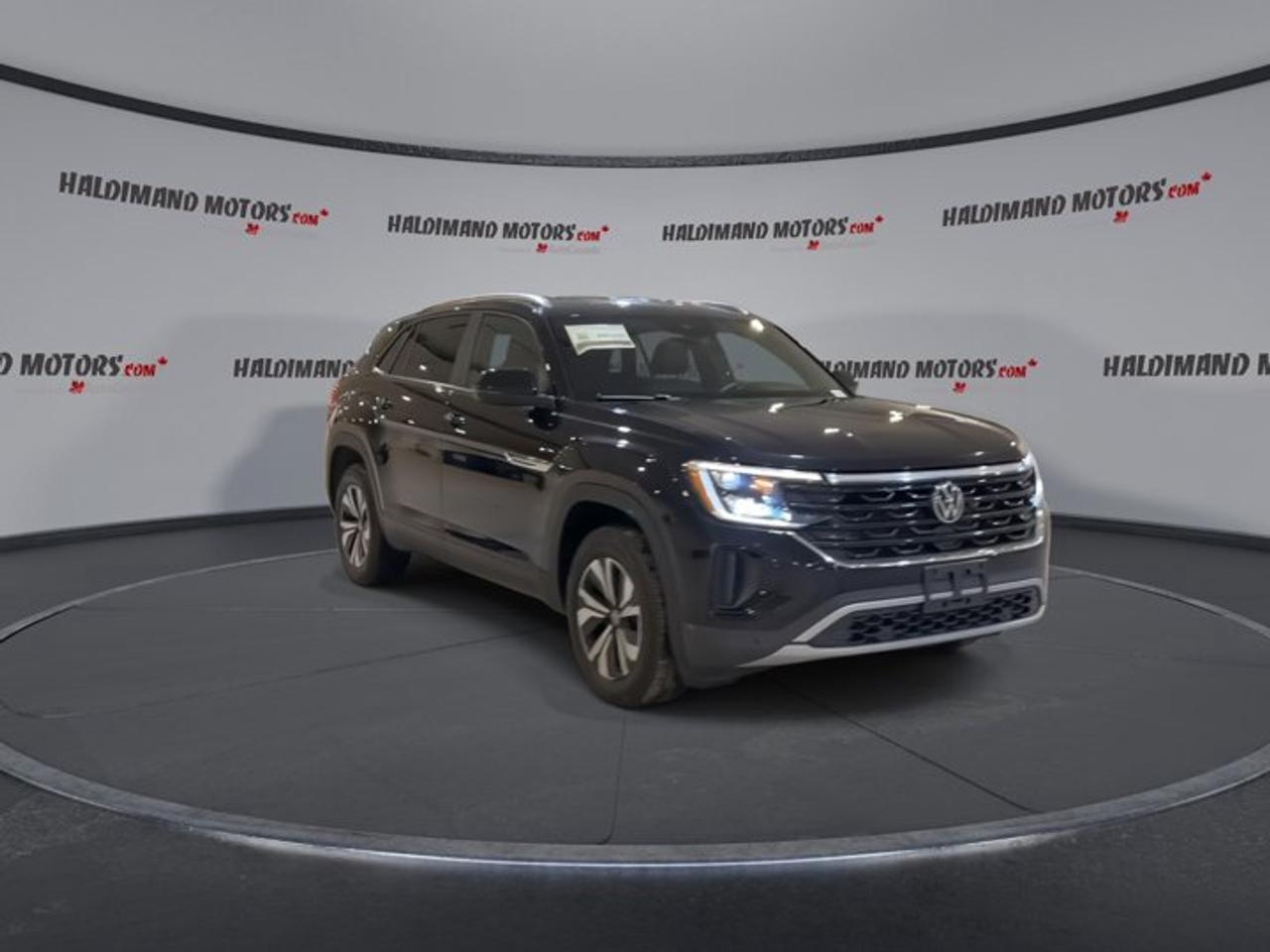 2024 Volkswagen Atlas Cross Sport Comfortline 4MOTION | Ventilated Seats | No accidents Photo