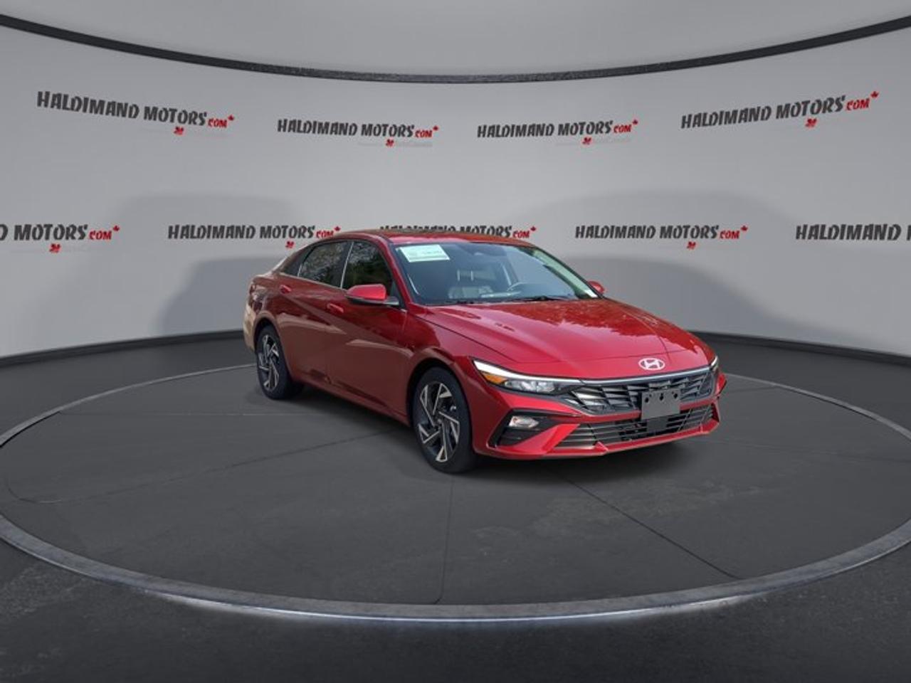 2025 Hyundai Elantra Luxury | One owner | No accidents | Leather Seats | Heated Steering Photo