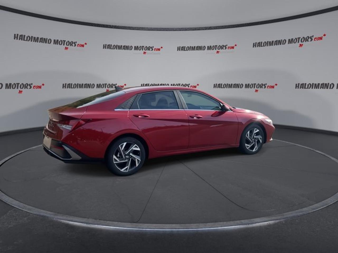 2025 Hyundai Elantra Luxury | One owner | No accidents | Leather Seats | Heated Steering Photo