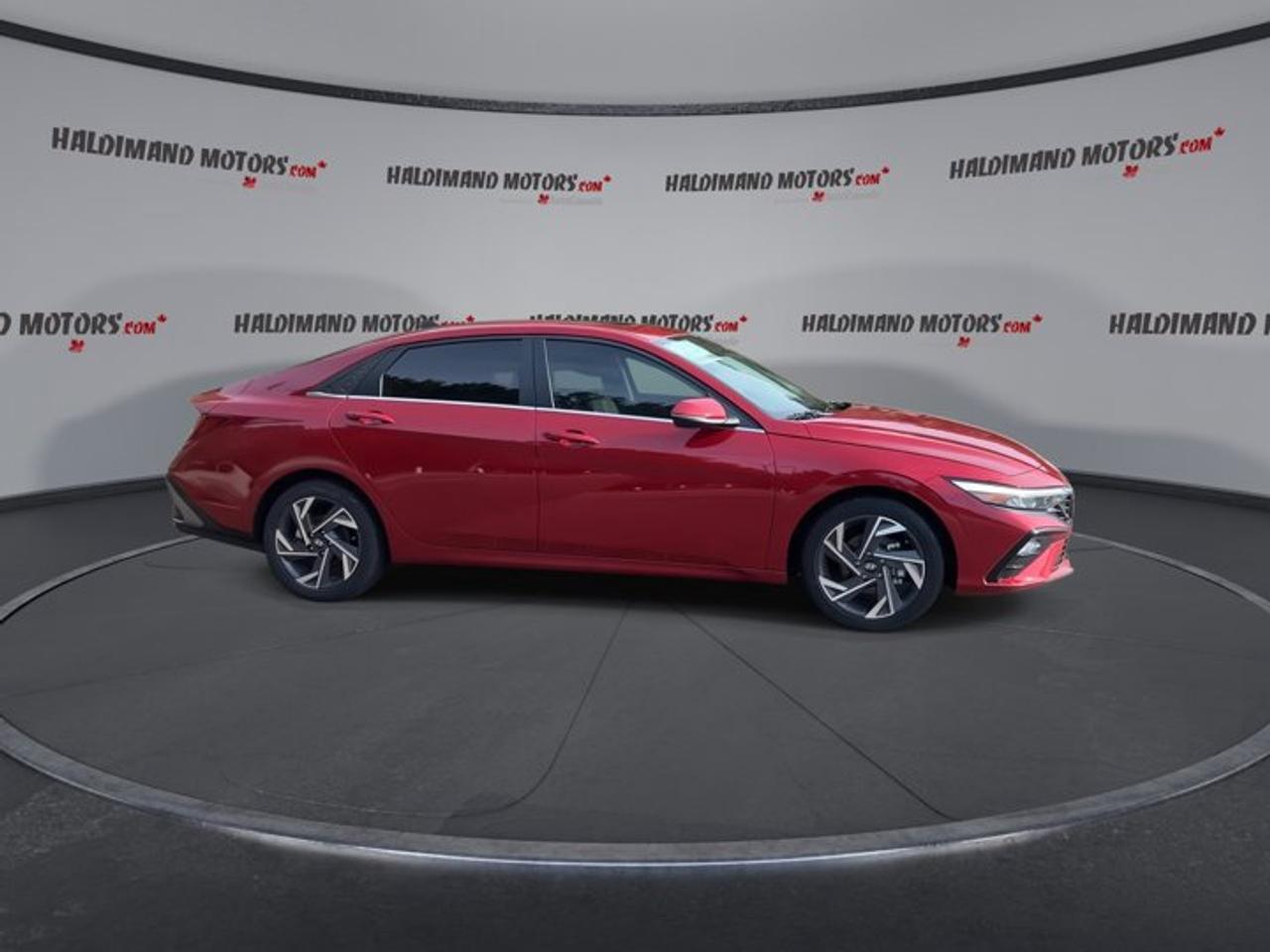 2025 Hyundai Elantra Luxury | One owner | No accidents | Leather Seats | Heated Steering Photo