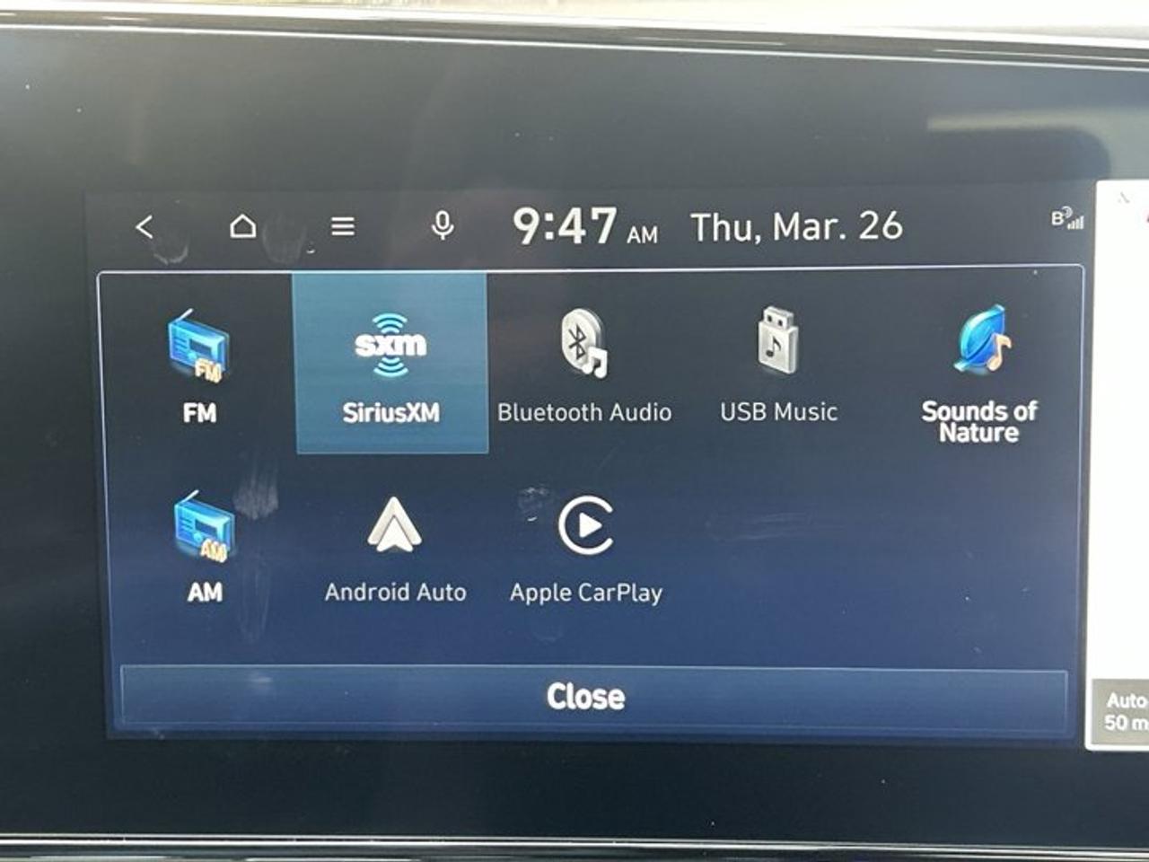 2025 Hyundai Elantra Luxury | One owner | No accidents | Leather Seats | Heated Steering Photo