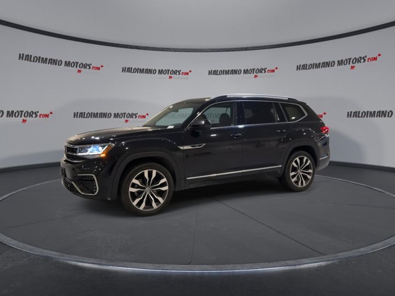 2022 Volkswagen Atlas Execline 4MOTION | Ventilated Seats | No accidents Photo3
