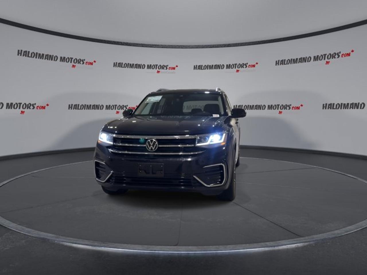 2022 Volkswagen Atlas Execline 4MOTION | Ventilated Seats | No accidents Photo