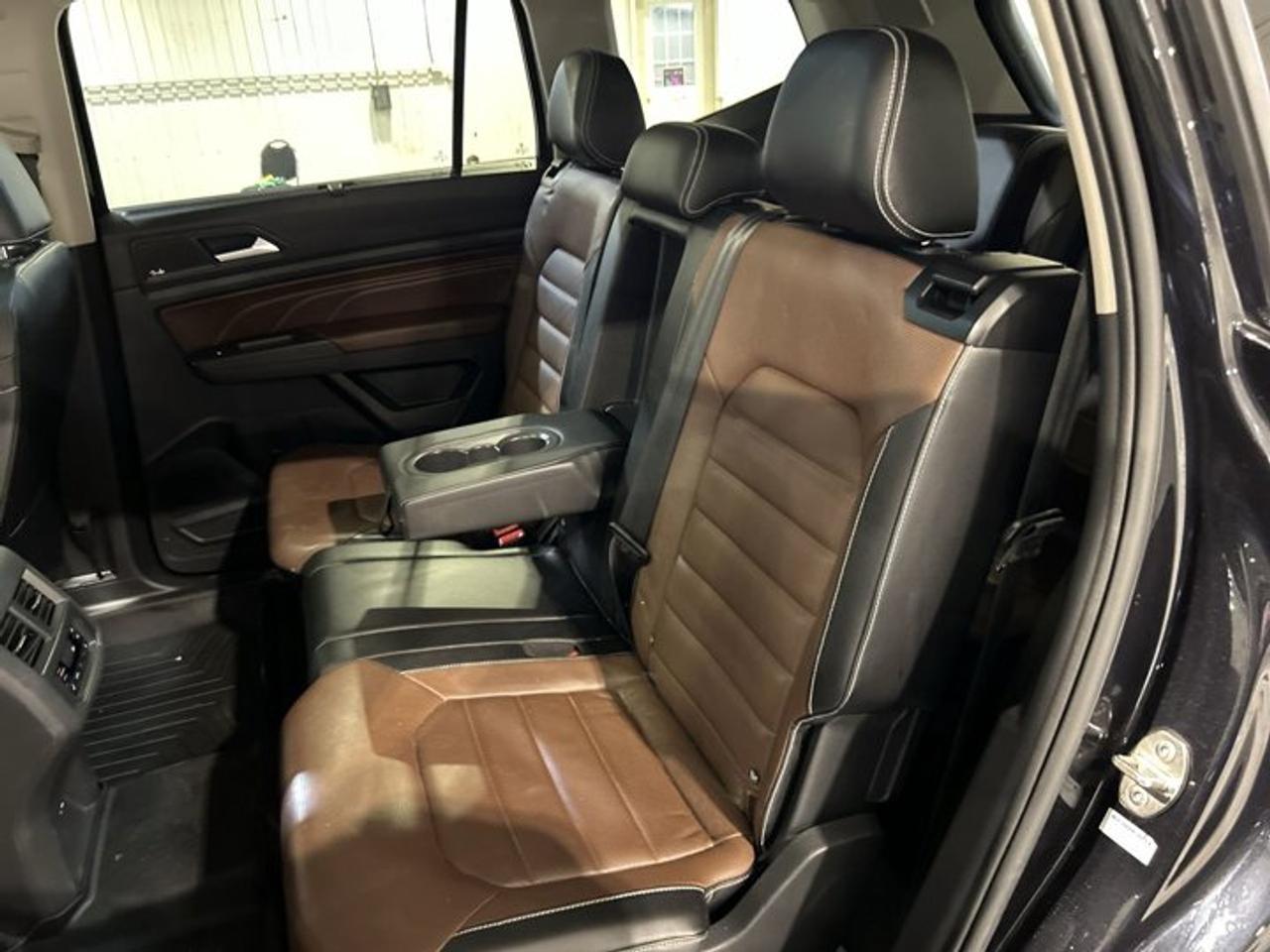 2022 Volkswagen Atlas Execline 4MOTION | Ventilated Seats | No accidents Photo