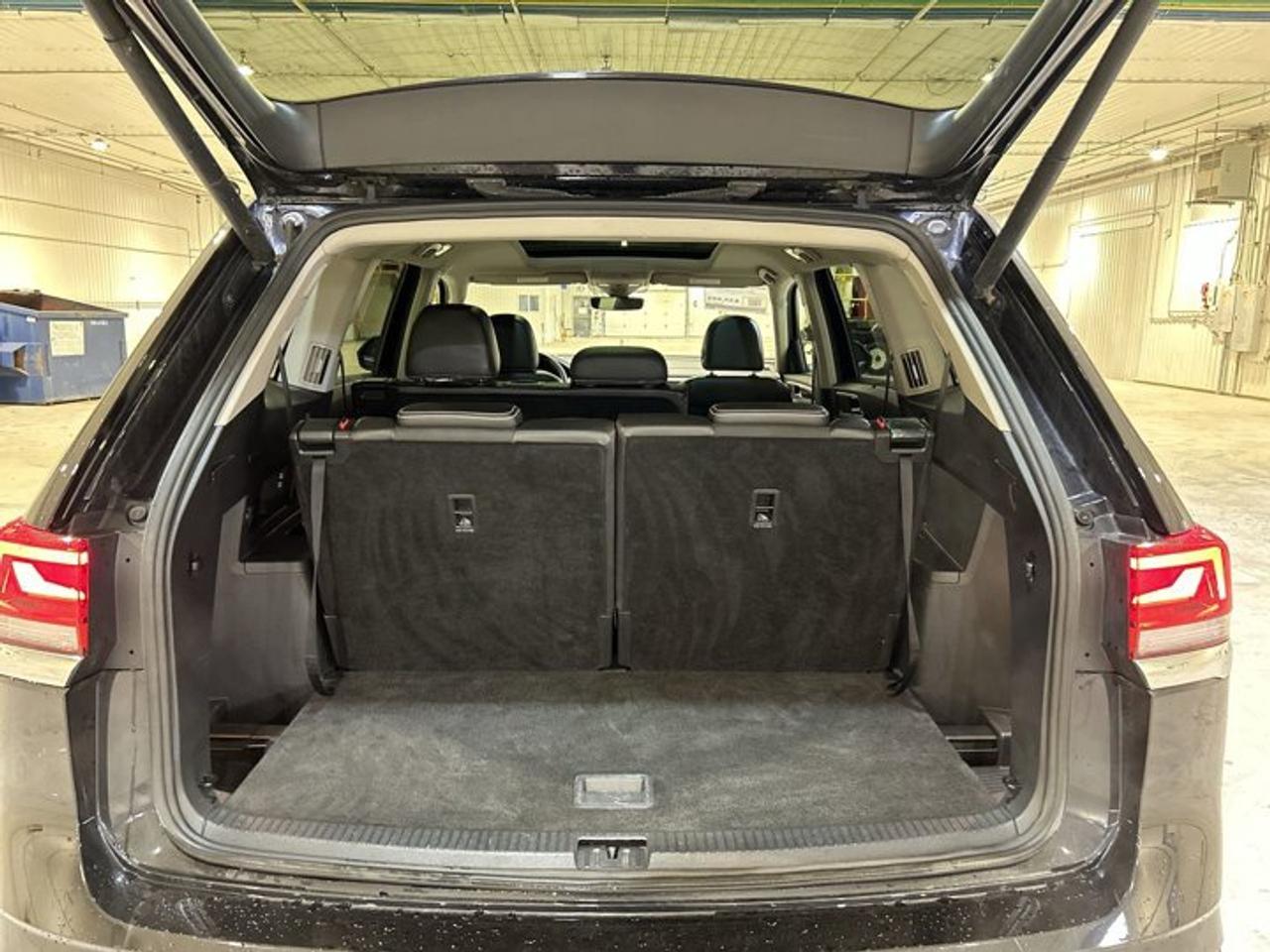 2022 Volkswagen Atlas Execline 4MOTION | Ventilated Seats | No accidents Photo