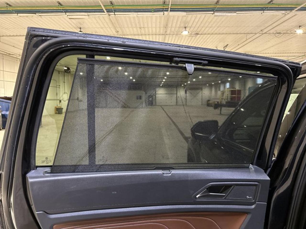 2022 Volkswagen Atlas Execline 4MOTION | Ventilated Seats | No accidents Photo