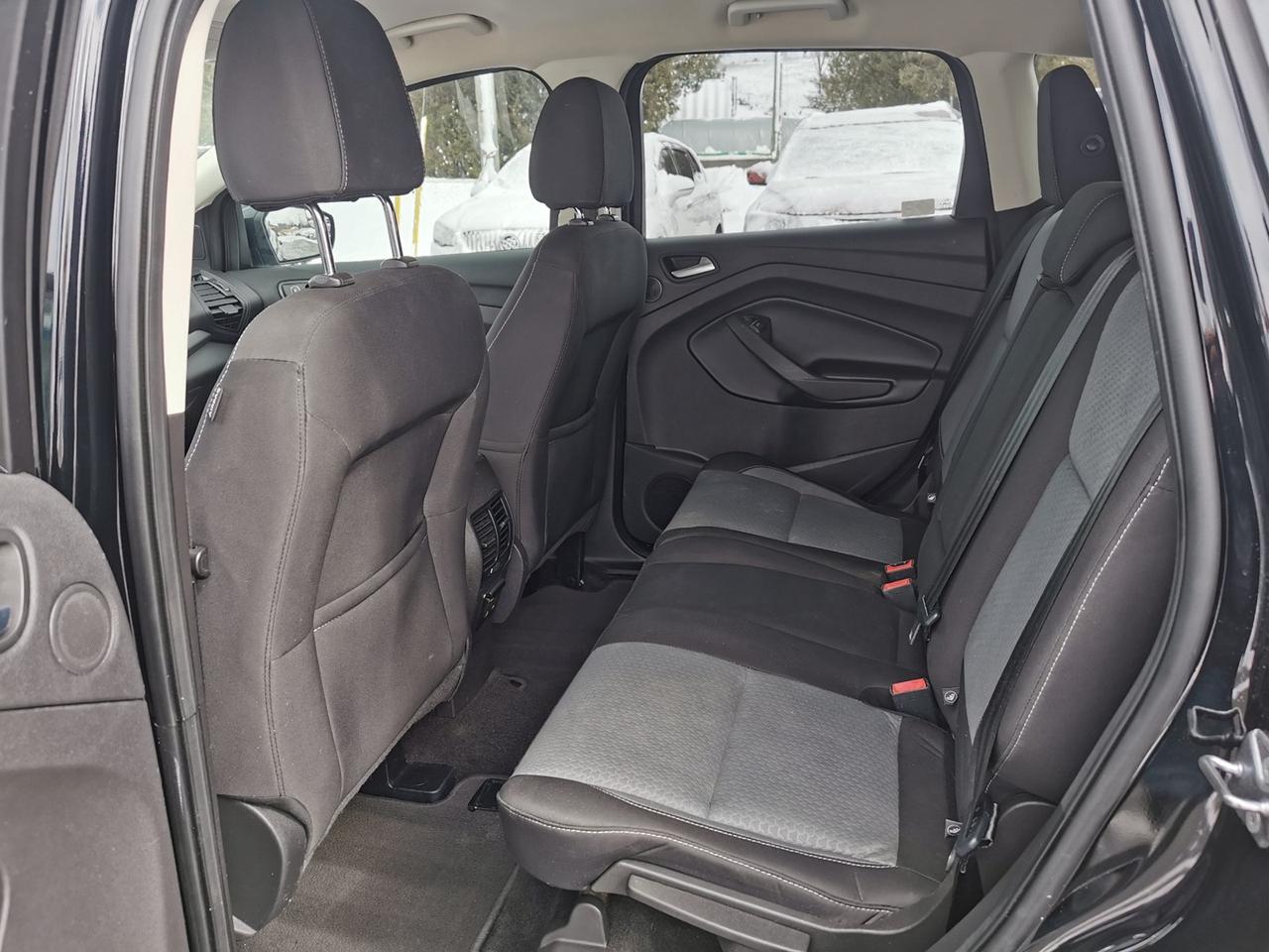 2017 Ford Escape SE FWD Photo