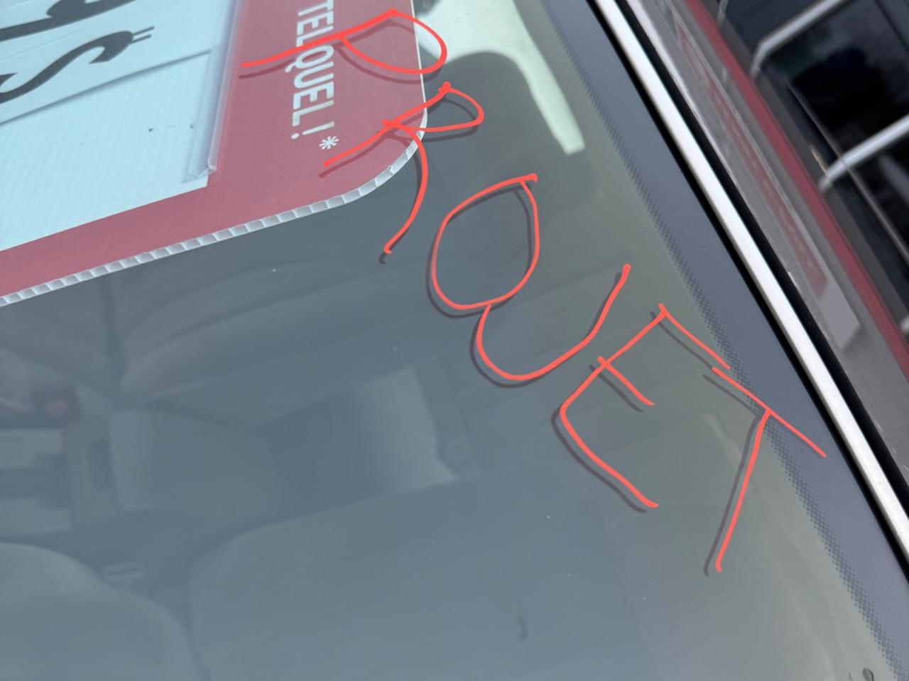 13761904