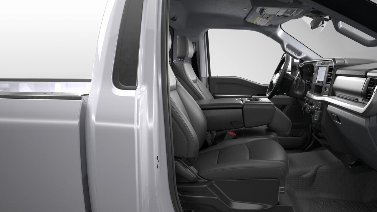 2026 Ford F-250 Super Duty SRW XLT Photo3