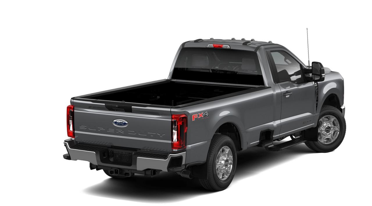 2026 Ford F-350 Super Duty SRW XLT Photo2