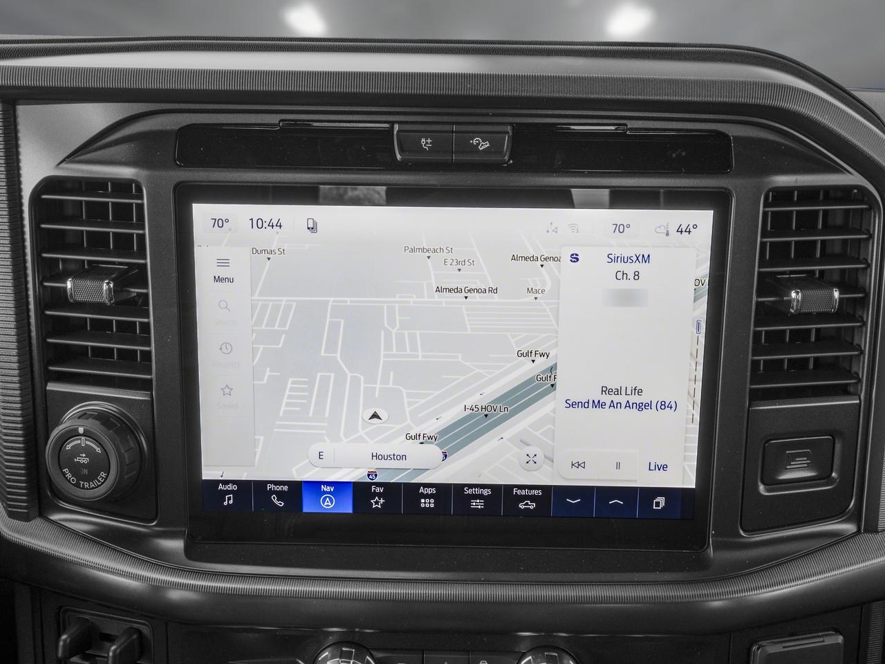 2026 Ford F-150 HYBRID PLATINUM Photo