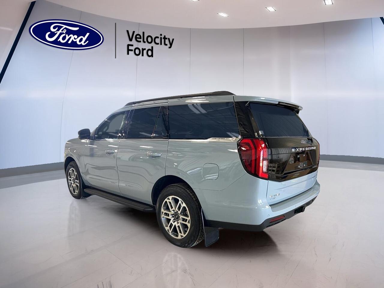 13762087