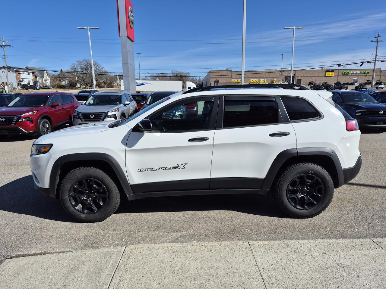 2022 Jeep Cherokee Sport Photo