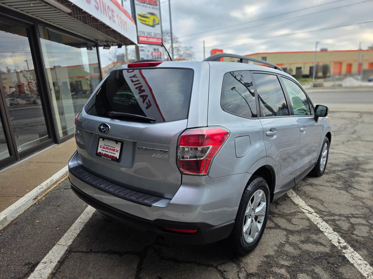 2014 Subaru Forester 2.5i Convenience Package One Owner | Accident Free | Backup Camera Photo4