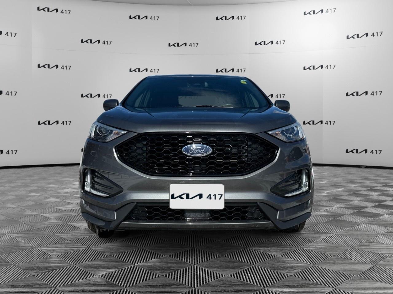 2022 Ford Edge ST Line AWD Photo