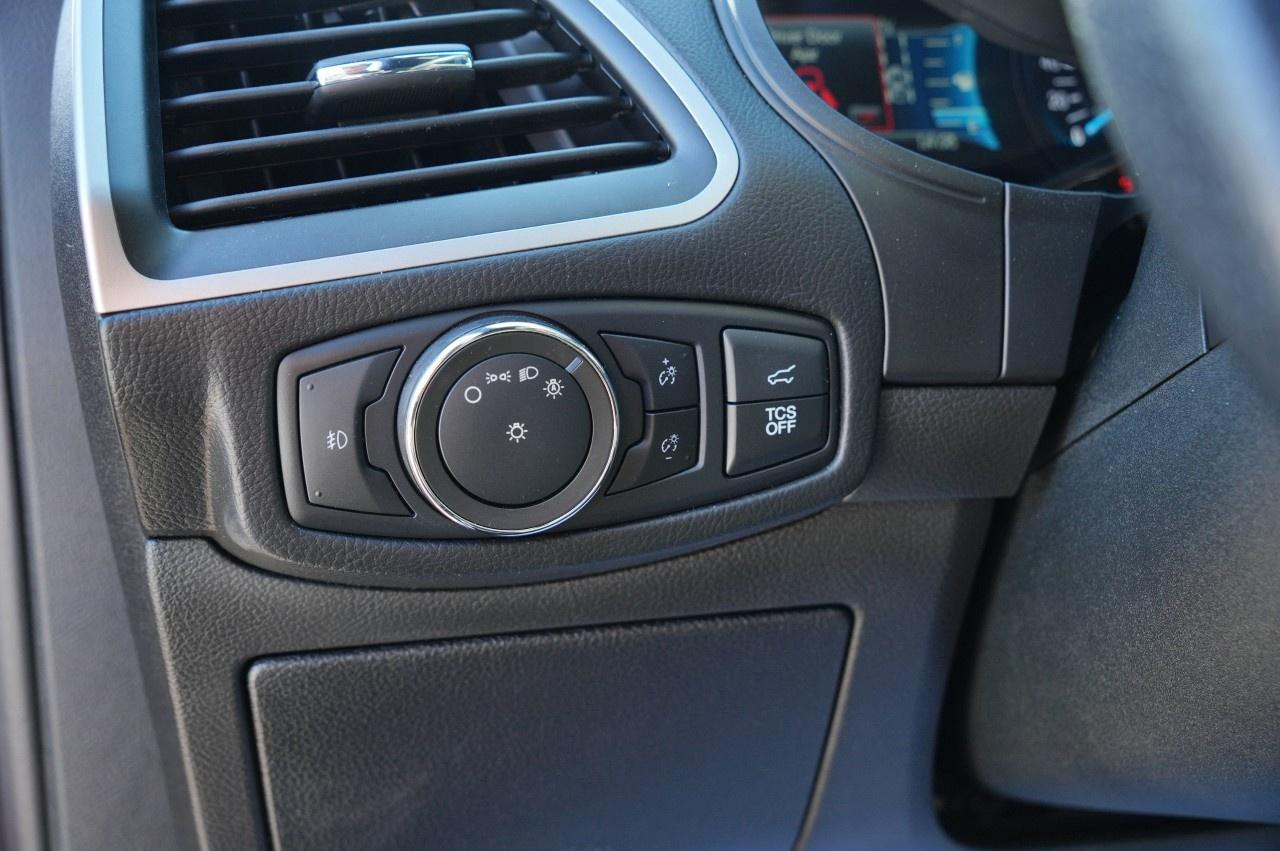 2022 Ford Edge ST Line AWD Photo