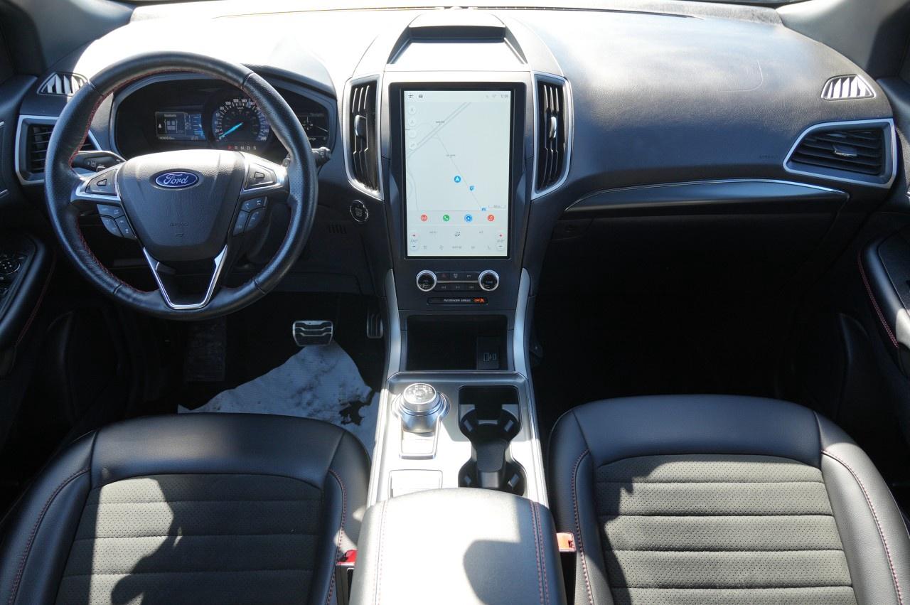 2022 Ford Edge ST Line AWD Photo