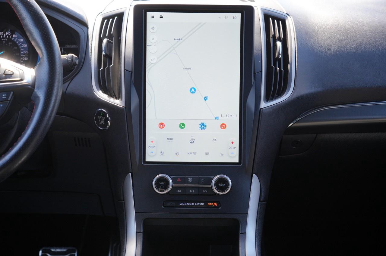 2022 Ford Edge ST Line AWD Photo