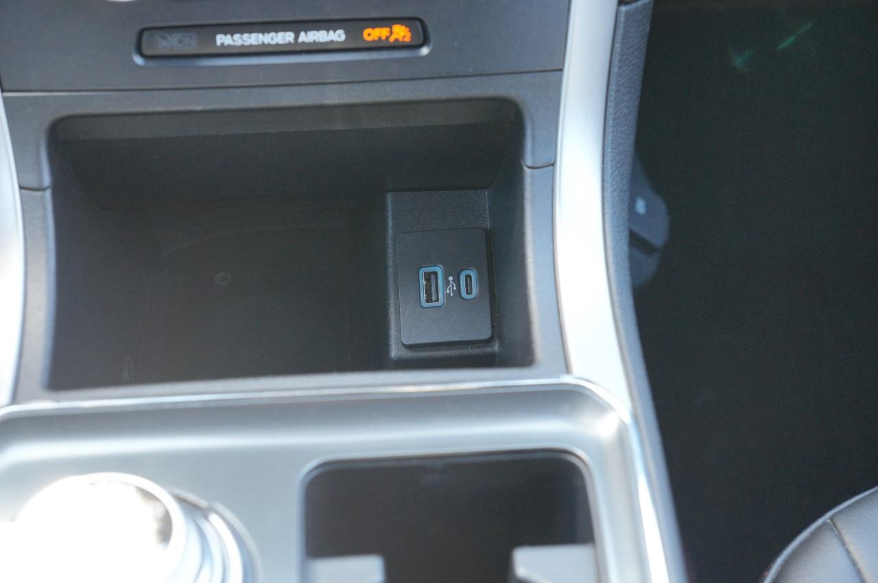 2022 Ford Edge ST Line AWD Photo