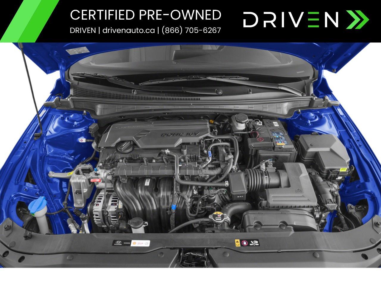 2024 Hyundai Elantra Luxury IVT w/Two-Tone Interior Photo