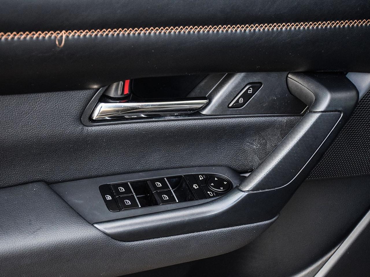 2024 Mazda CX-50  Photo