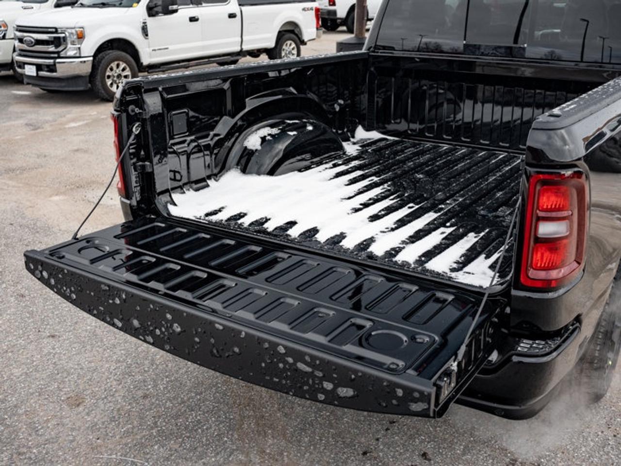 2026 RAM 1500 Express Photo