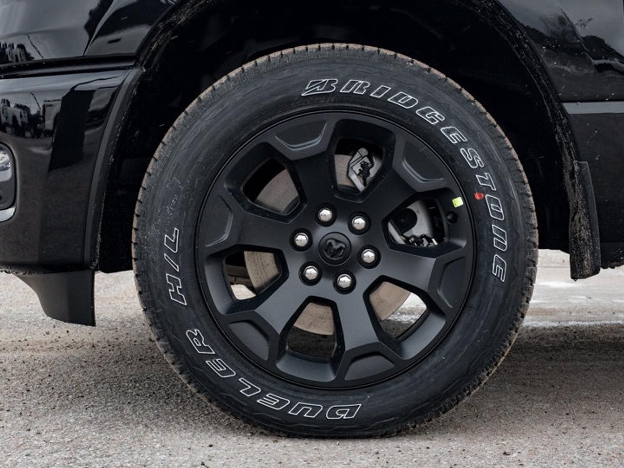 2026 RAM 1500 Express Photo