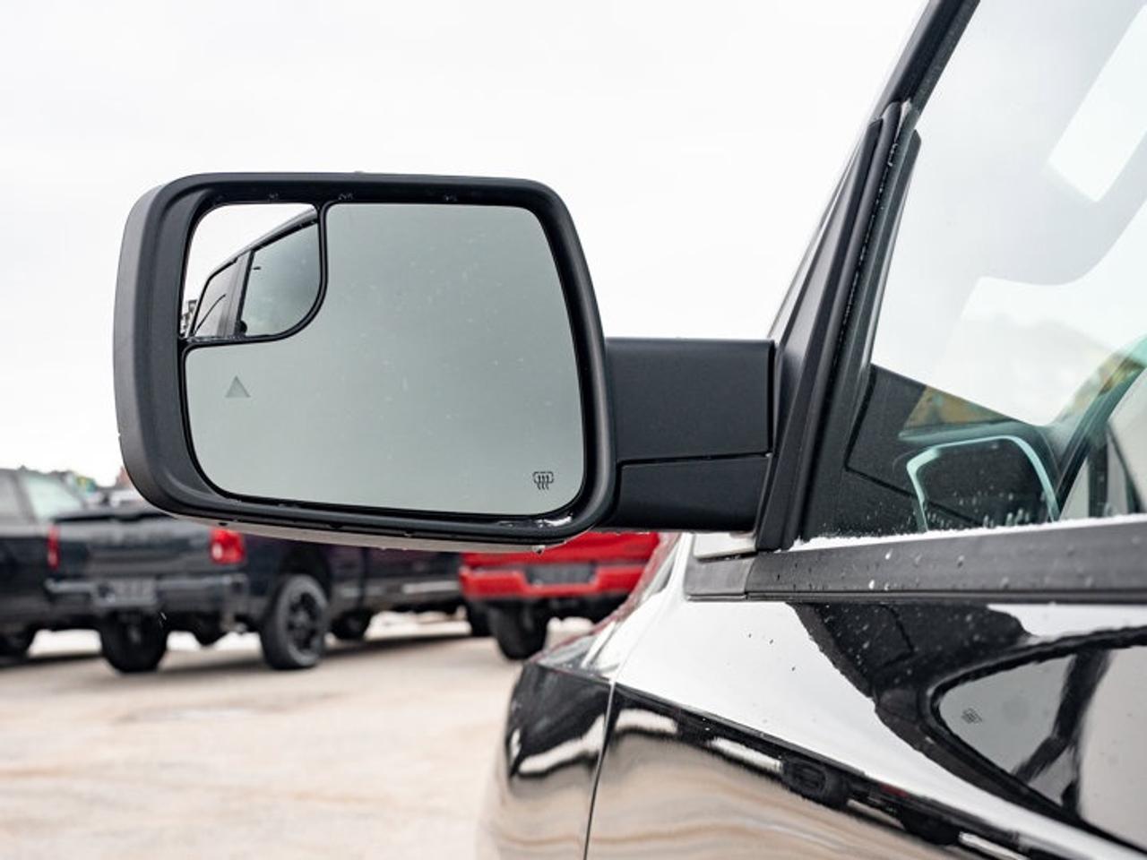 2026 RAM 1500 Express Photo