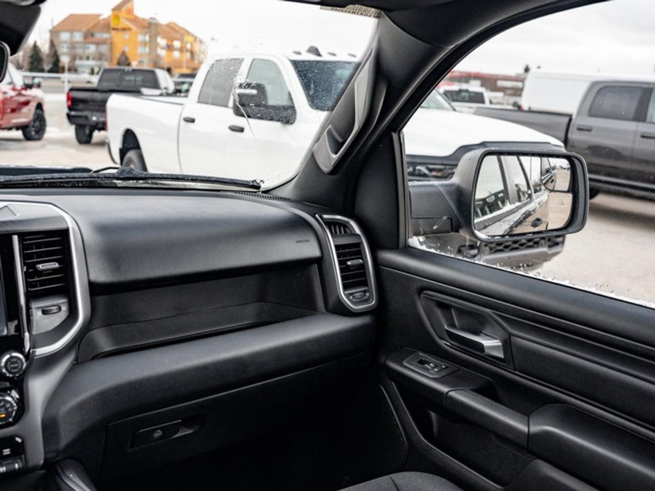 2026 RAM 1500 Express Photo