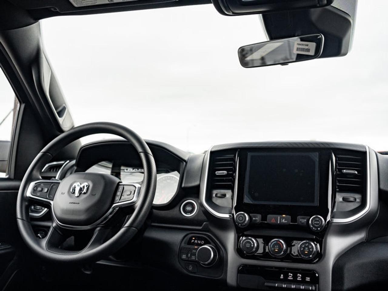 2026 RAM 1500 Express Photo