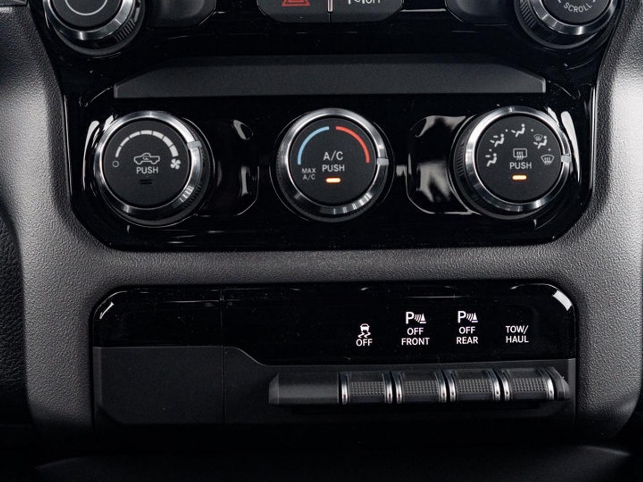 2026 RAM 1500 Express Photo