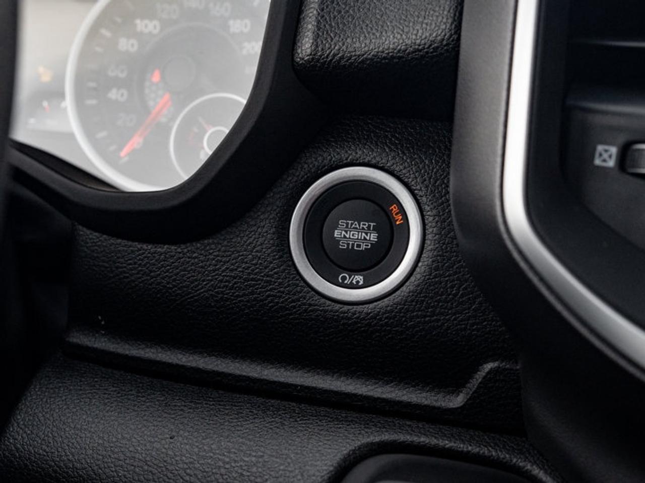 2026 RAM 1500 Express Photo