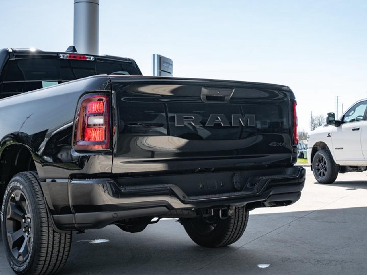 2026 RAM 1500 Express Photo