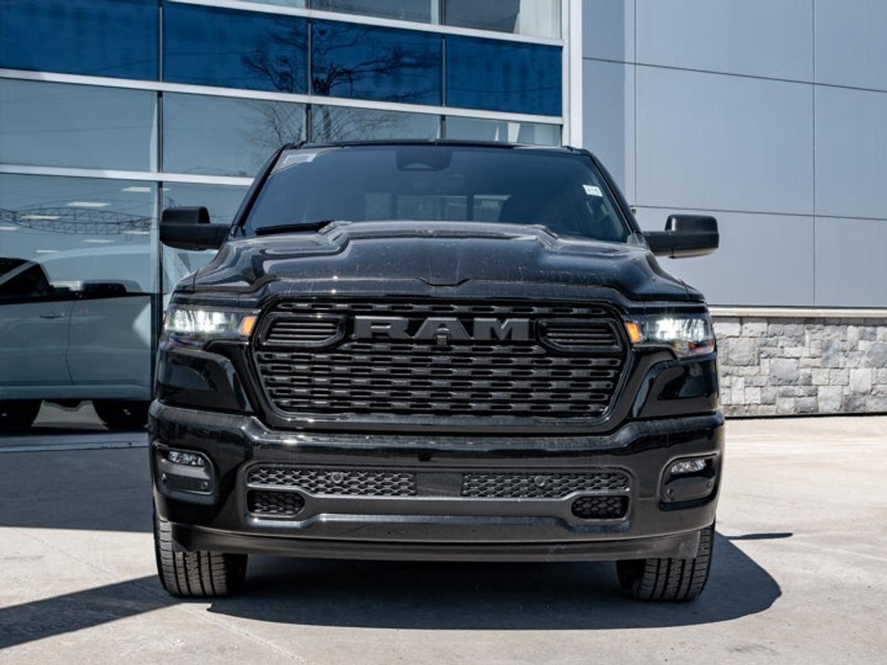 2026 RAM 1500 Express Photo
