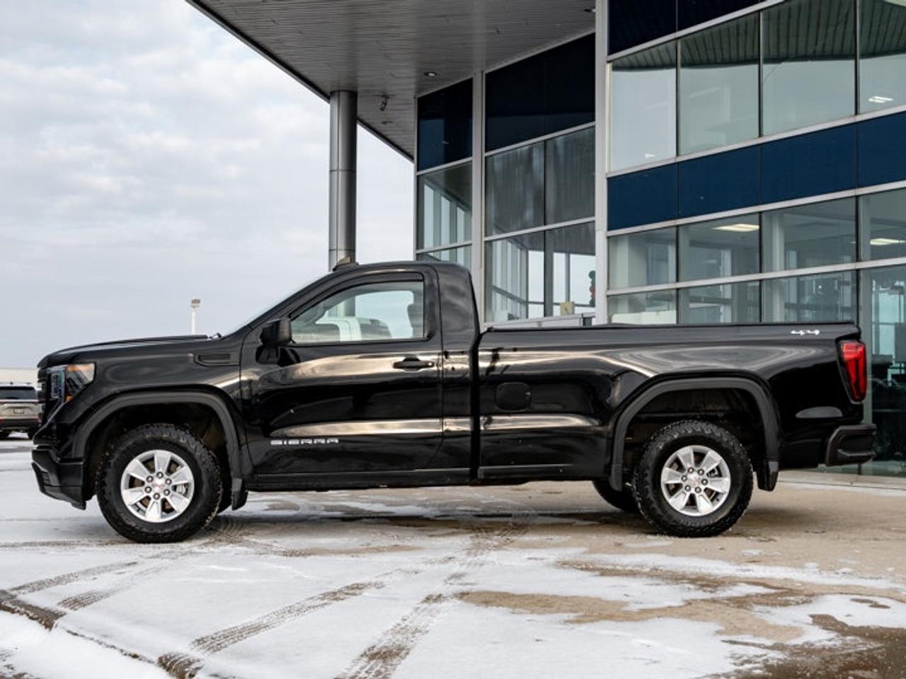 2024 GMC Sierra 1500 PRO Photo