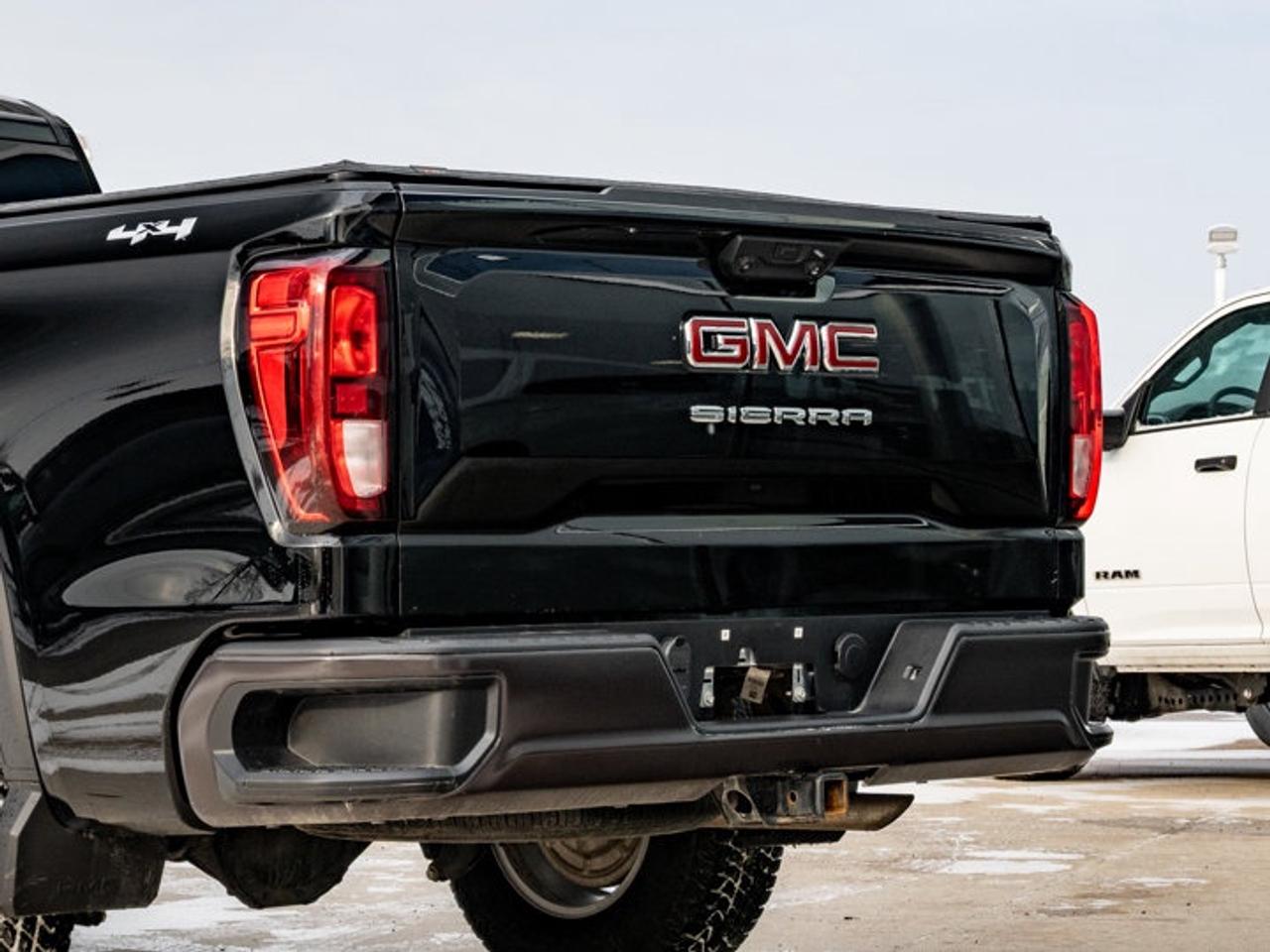 2024 GMC Sierra 1500 PRO Photo