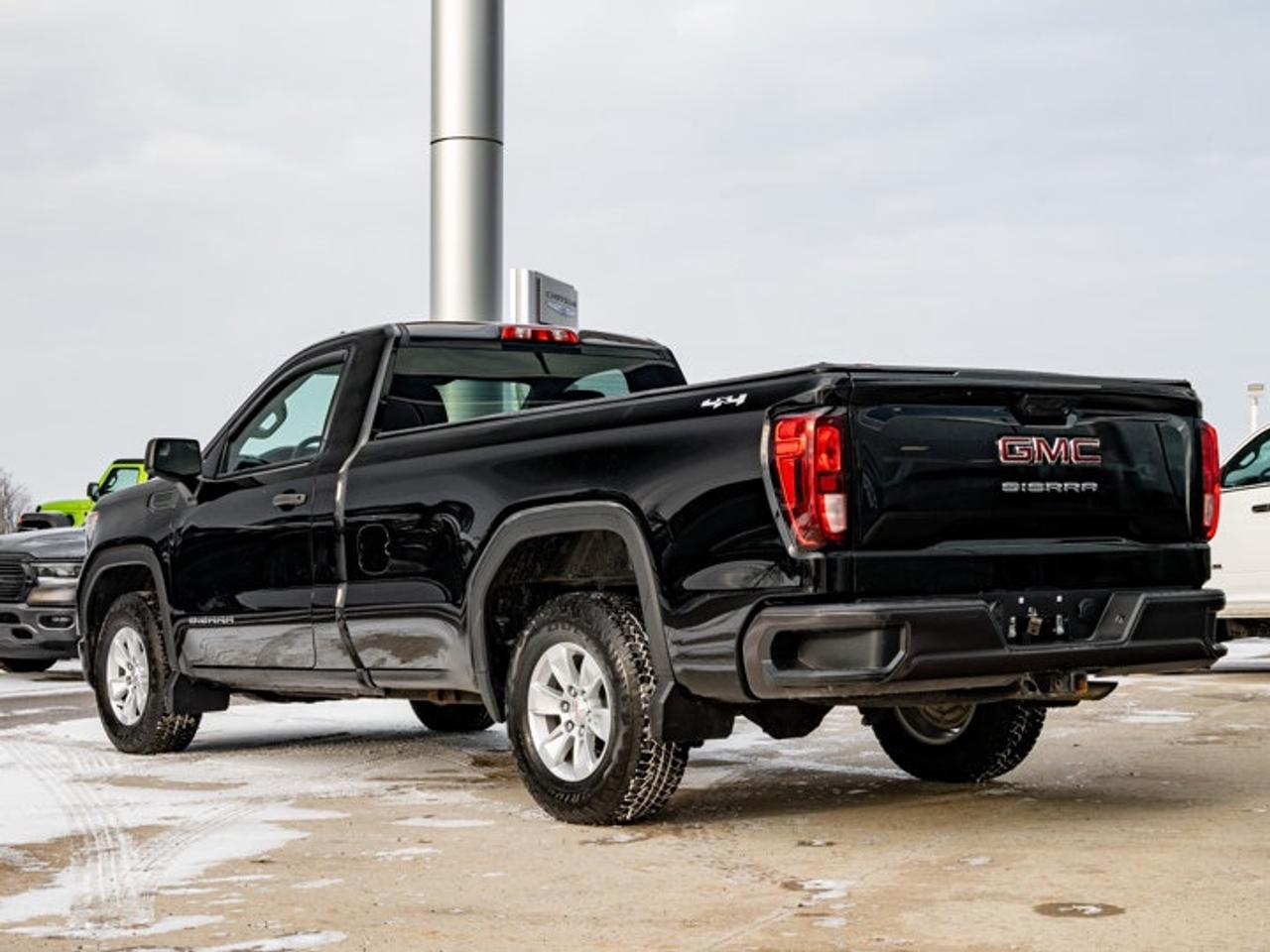 2024 GMC Sierra 1500 PRO Photo