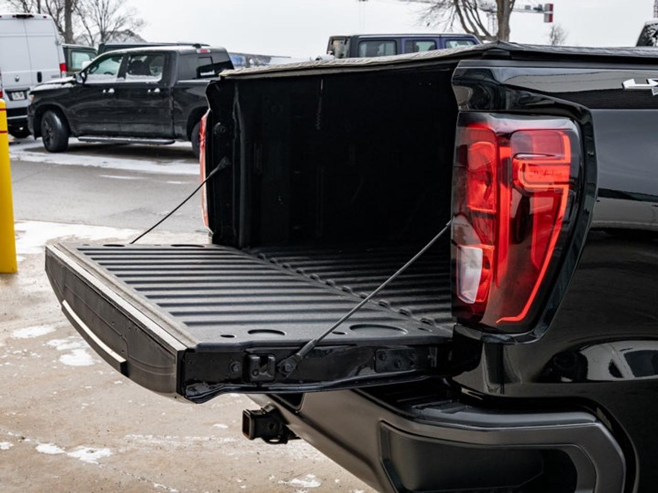 2024 GMC Sierra 1500 PRO Photo