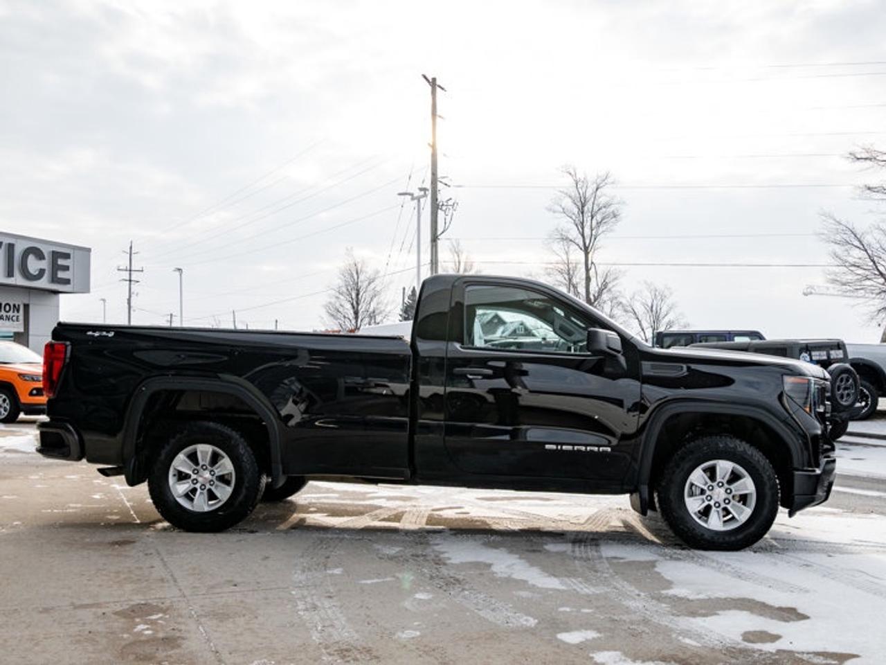 2024 GMC Sierra 1500 PRO Photo