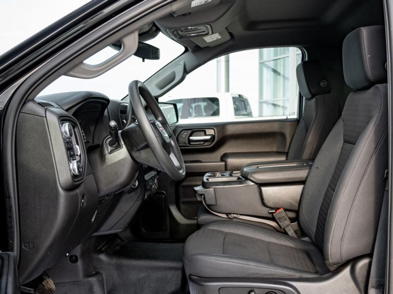 2024 GMC Sierra 1500 PRO Photo