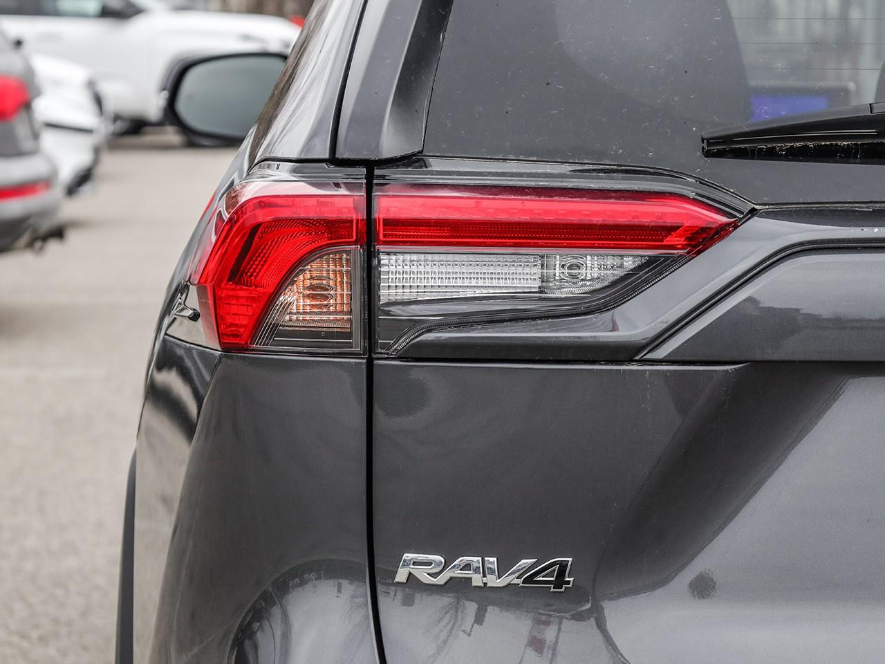 2024 Toyota RAV4 LE Photo