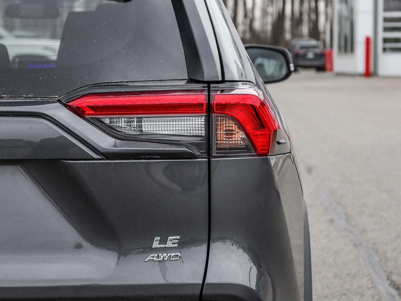 2024 Toyota RAV4 LE Photo