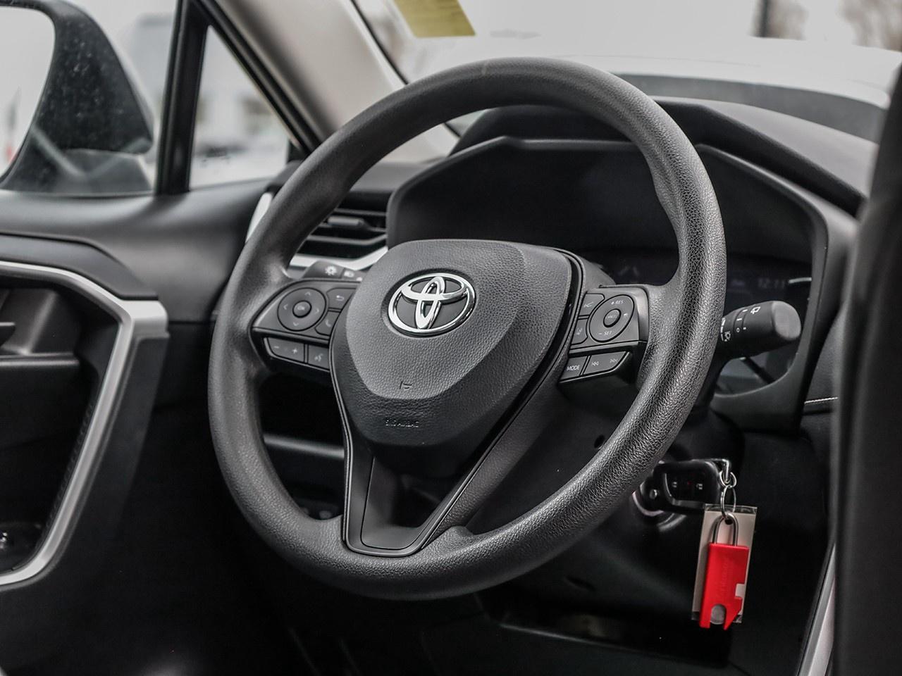 2024 Toyota RAV4 LE Photo