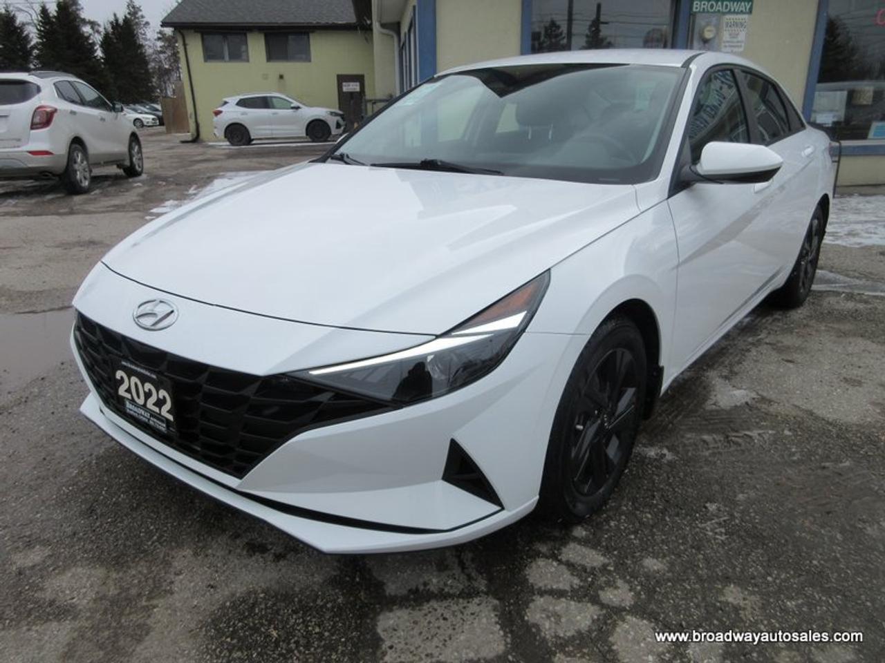 2022 Hyundai Elantra GREAT KM'S SEL-VERSION 5 PASSENGER 2.0L - DOHC.. DRIVE-MODE-SELECT.. HEATED SEATS & WHEEL.. BACK-UP CAMERA.. BLUETOOTH SYSTEM.. KEYLESS ENTRY.. Photo