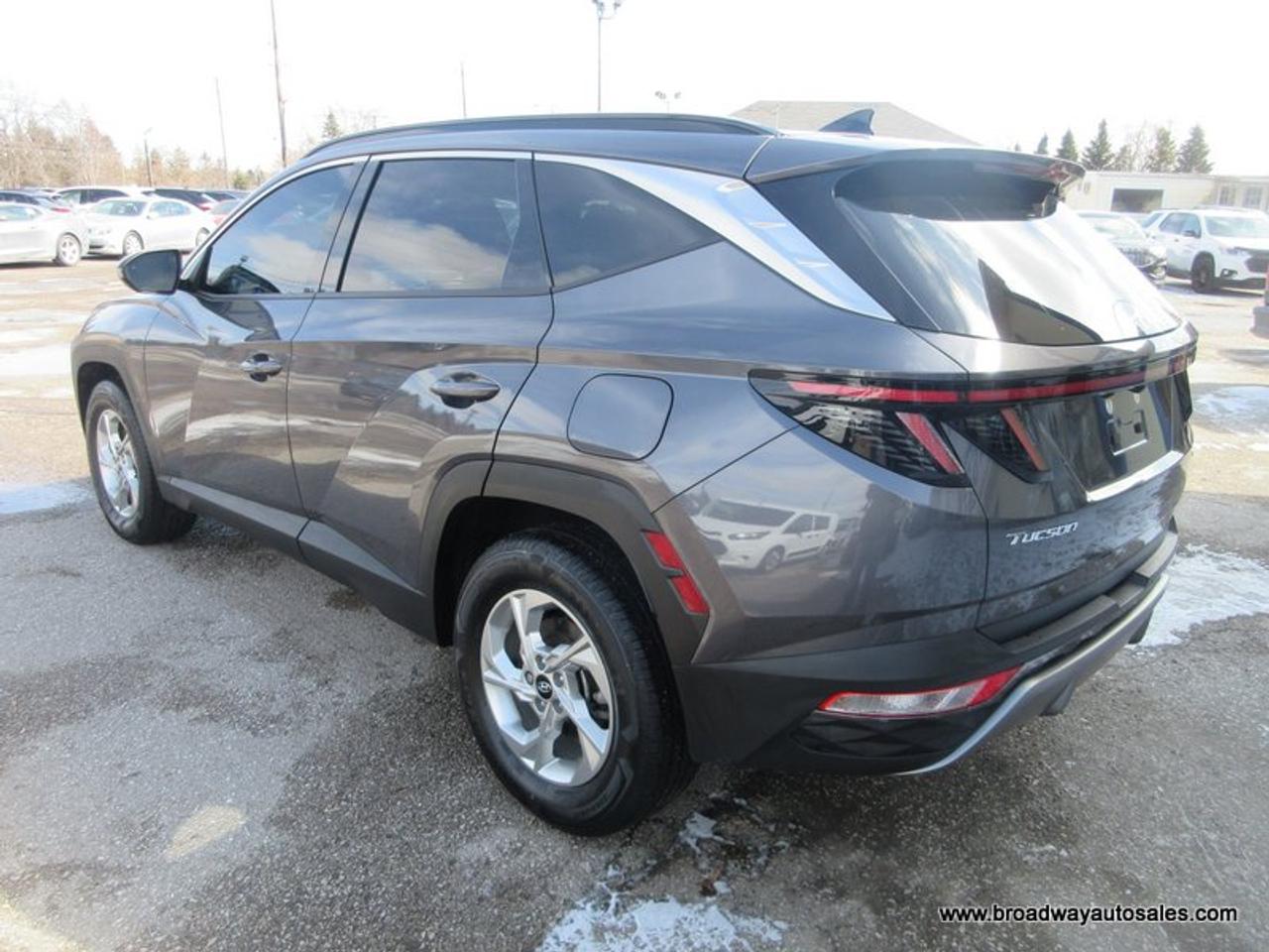 2024 Hyundai Tucson ALL-WHEEL DRIVE SEL-PACKAGE 5 PASSENGER 2.5L - DOHC.. DRIVE-MODE-SELECT.. NAVIGATION.. PANORAMIC SUNROOF.. LEATHER.. HEATED SEATS & WHEEL. Photo