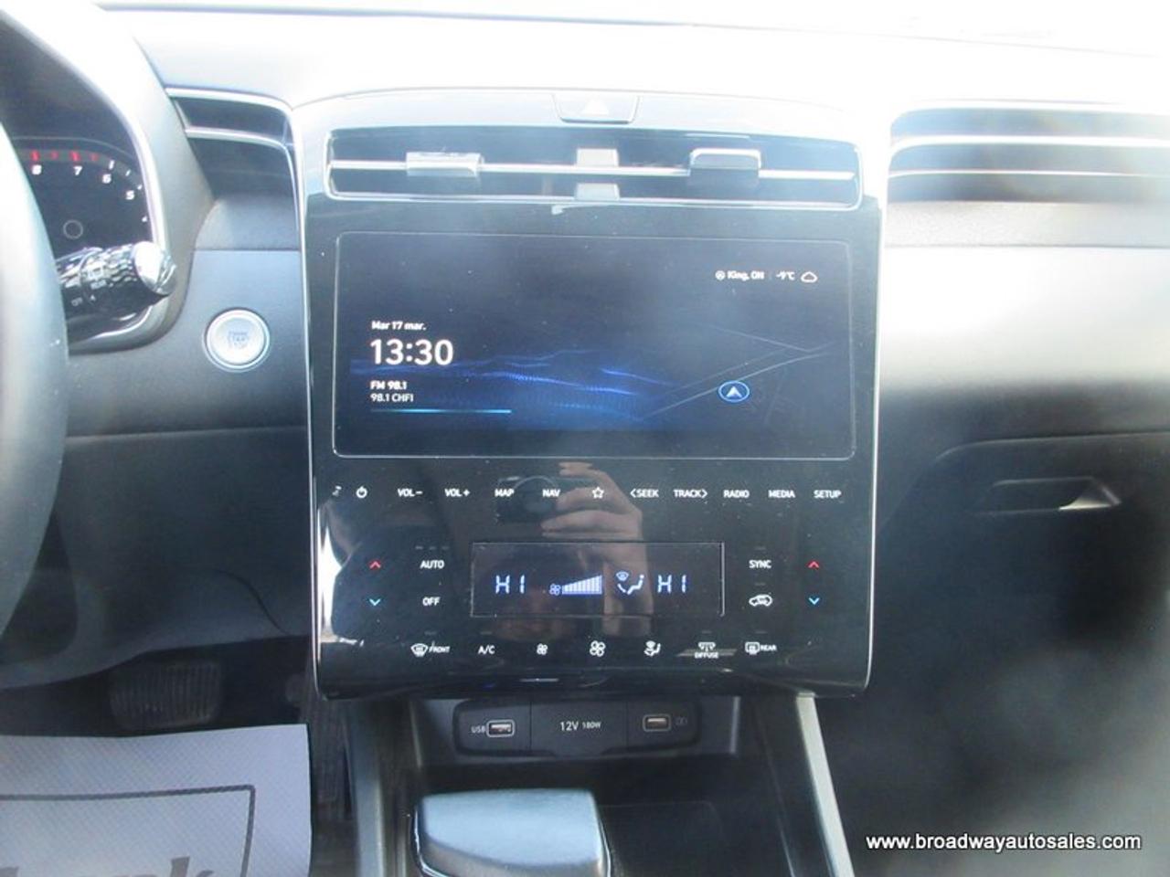 2024 Hyundai Tucson ALL-WHEEL DRIVE SEL-PACKAGE 5 PASSENGER 2.5L - DOHC.. DRIVE-MODE-SELECT.. NAVIGATION.. PANORAMIC SUNROOF.. LEATHER.. HEATED SEATS & WHEEL. Photo