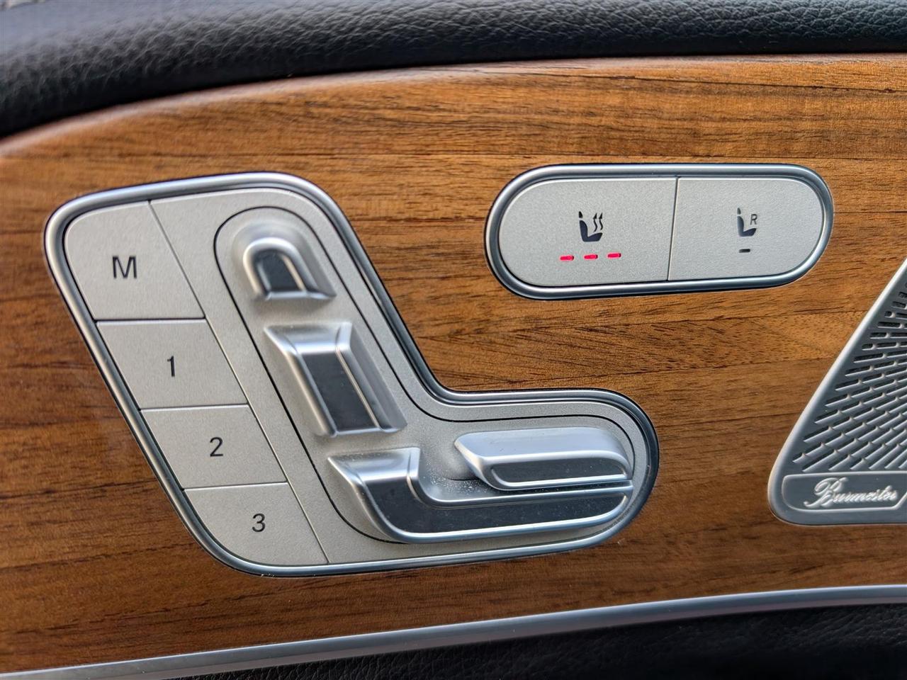 2022 Mercedes-Benz GLE 450 4MATIC - NAVI - PANO ROOF - 360 CAM - TECH FEATURES Photo