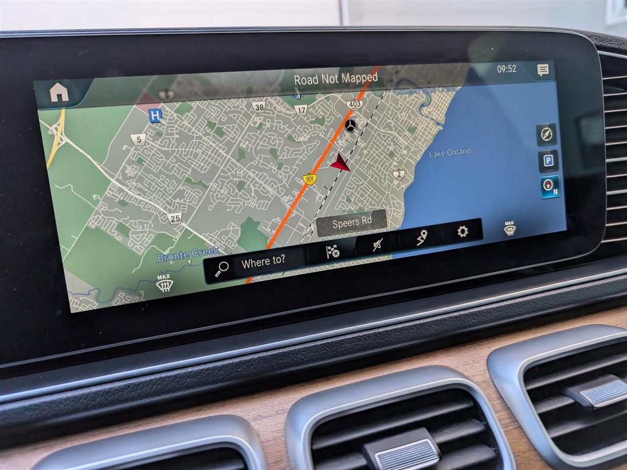 2022 Mercedes-Benz GLE 450 4MATIC - NAVI - PANO ROOF - 360 CAM - TECH FEATURES Photo