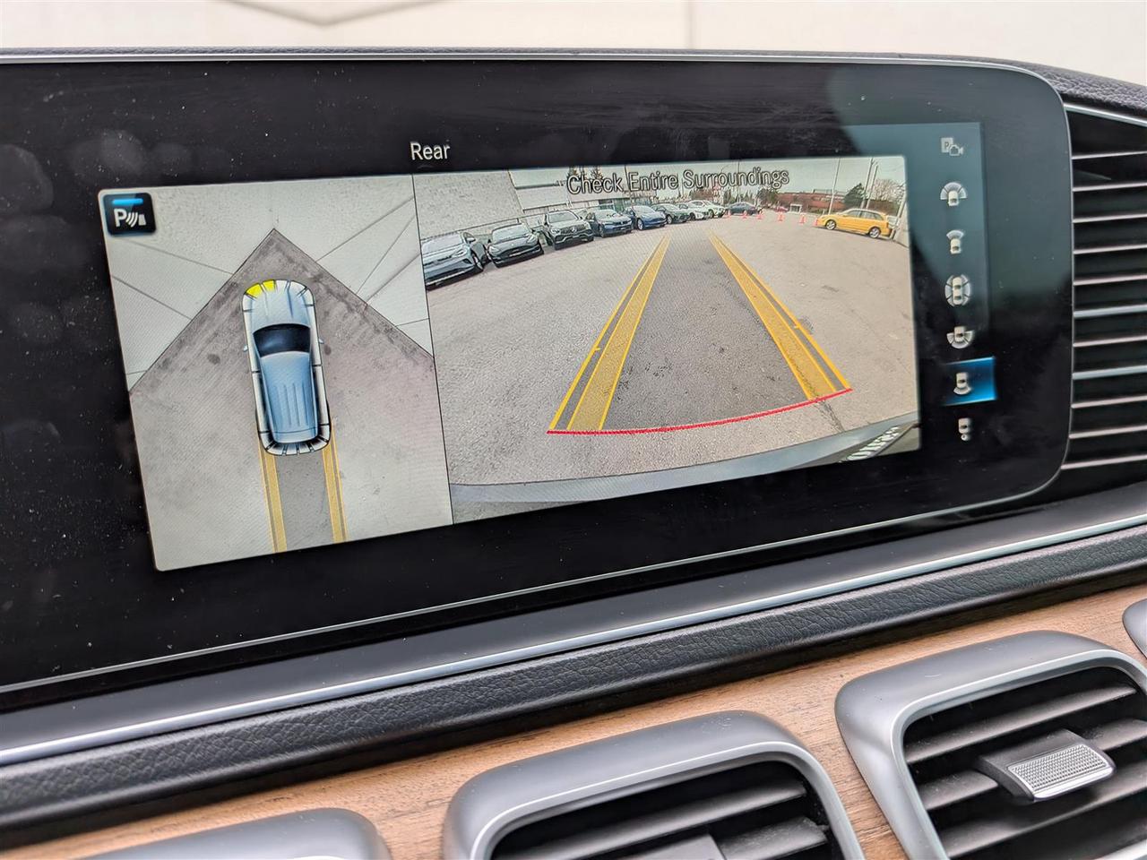 2022 Mercedes-Benz GLE 450 4MATIC - NAVI - PANO ROOF - 360 CAM - TECH FEATURES Photo